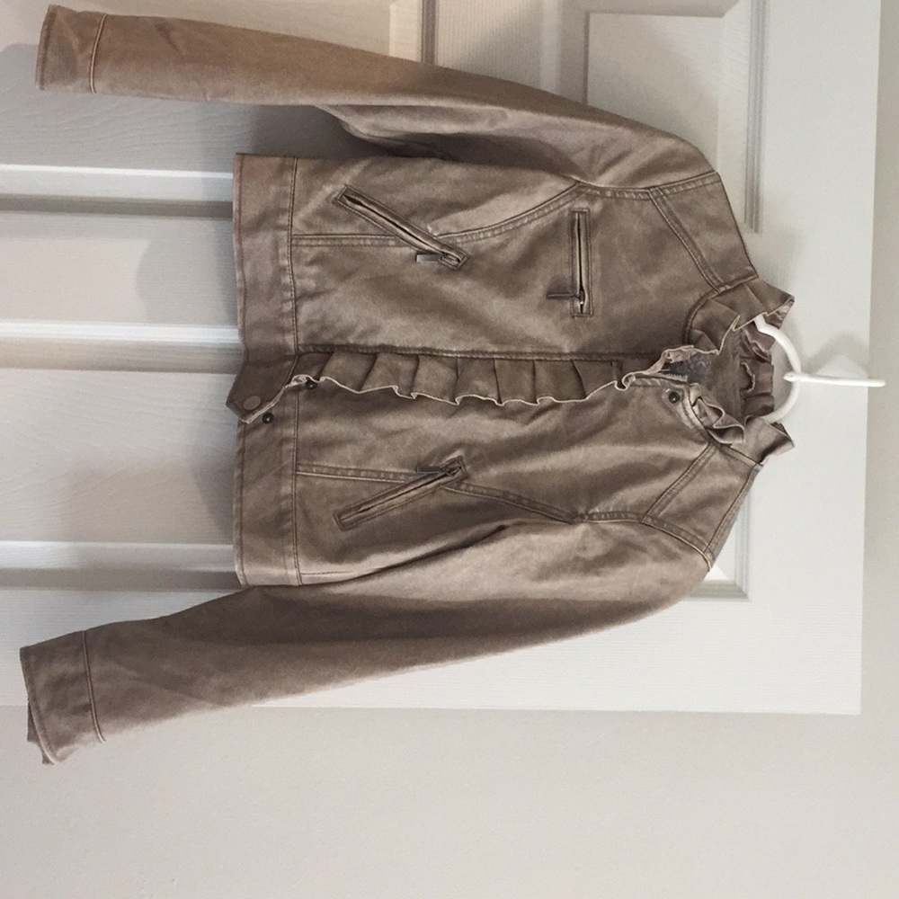 Gray/tan jacket